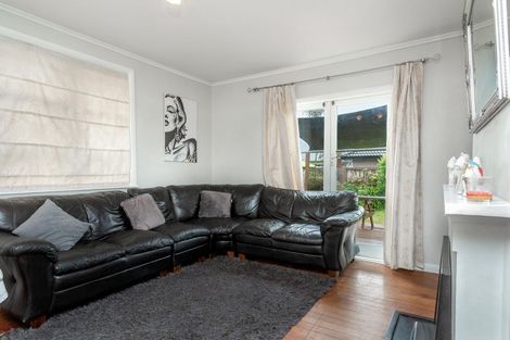 Photo of property in 19 Willis Street, Bader, Hamilton, 3206