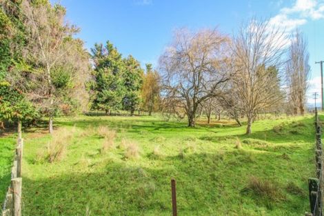 Photo of property in 1447 Martinborough Masterton Road, Gladstone, Masterton, 5884
