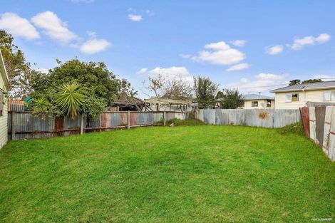 Photo of property in 15 Franklyne Road, Otara, Auckland, 2023