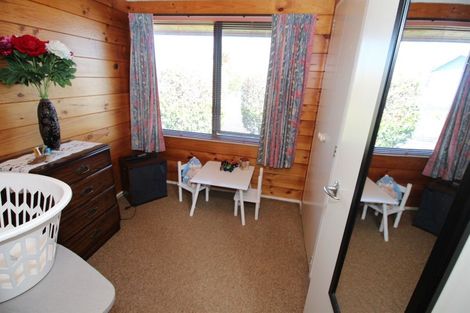 Photo of property in 28 Waitangi Place, Tokoroa, 3420