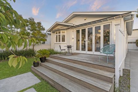 Photo of property in 9 Chester Avenue, Westmere, Auckland, 1022