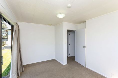 Photo of property in 421 Mangorei Road, Highlands Park, New Plymouth, 4312