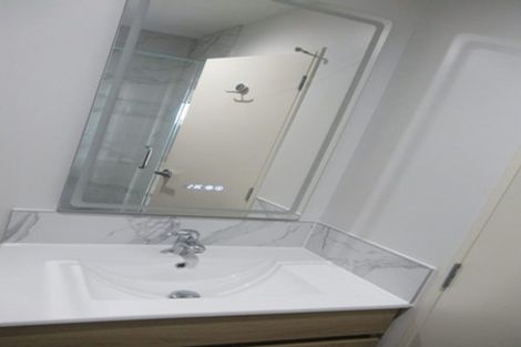 Photo of property in 2 Nikau Street, New Lynn, Auckland, 0600