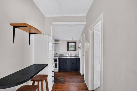 Photo of property in 4 Paradise Road, Napier South, Napier, 4110