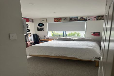 Photo of property in 2/12 Aotearoa Terrace, Murrays Bay, Auckland, 0630