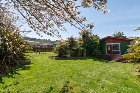 Photo of property in 12 Roosevelt Road, Western Heights, Rotorua, 3015