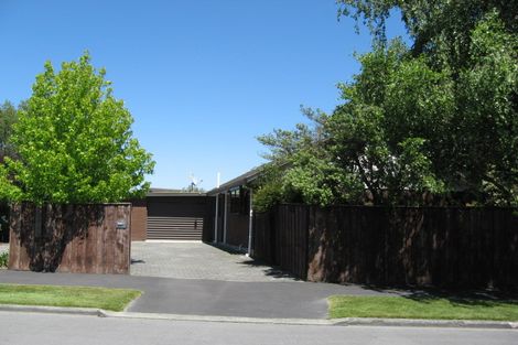 Photo of property in 52 Bellingham Place Avonhead Christchurch City