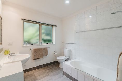 Photo of property in 20a Alison Street, Hamilton Lake, Hamilton, 3204