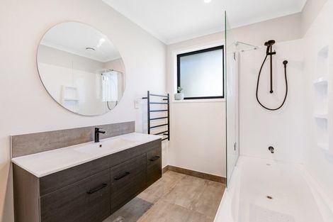 Photo of property in 11 St Julia Court, Helensville, 0800