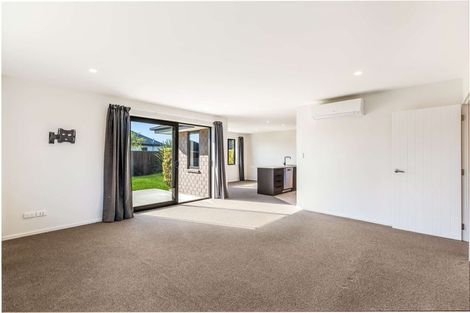 Photo of property in 45 Minerva Crescent, Woodend, 7610