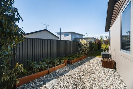 Photo of property in 22 Larch Crescent, Alexandra, 9320