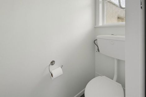 Photo of property in 6 Alice Place, Levin, 5510