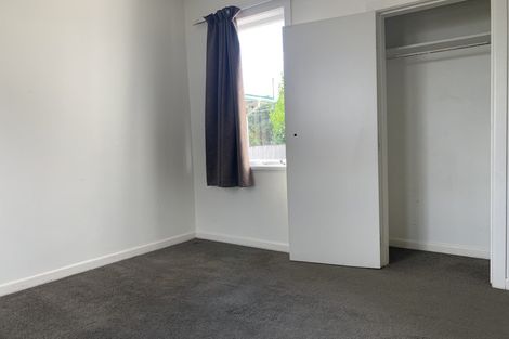 Photo of property in 4 Vanguard Road, Kelston, Auckland, 0602