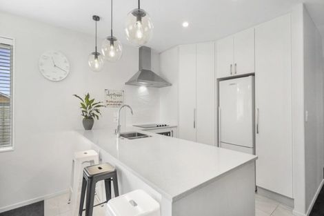 Photo of property in 2 Annie Jane Close, Rolleston, 7614