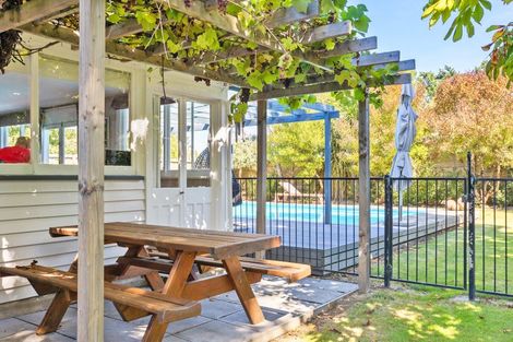 Photo of property in 200 Loburn Whiterock Road, Loburn, Rangiora, 7472