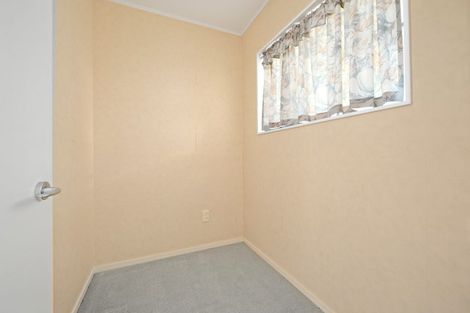 Photo of property in 2/2 Hobie Court, West Harbour, Auckland, 0618