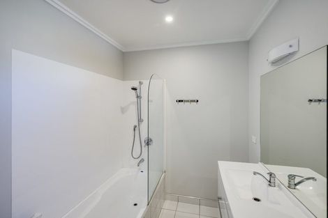 Photo of property in 5 Sheehan Street, Bay View, Napier, 4104