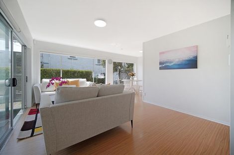 Photo of property in 1/736 Mount Eden Road, Mount Eden, Auckland, 1024