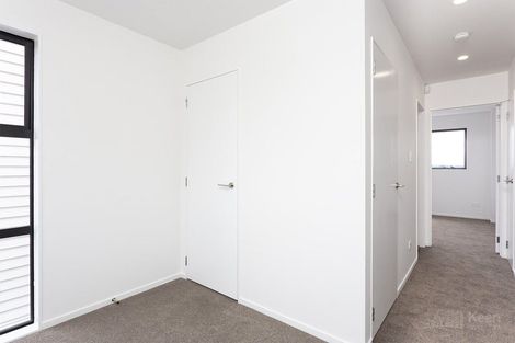 Photo of property in 25 Raupeti Lane, Henderson, Auckland, 0612