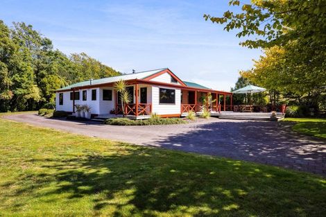 Photo of property in 1760 Mountain Road, Inglewood, 4386