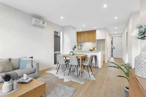 Photo of property in 6f Te Awapu Crescent, Takanini, 2112