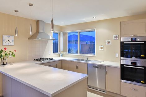 Photo of property in 11 Walnut Way, Rangiora, 7400