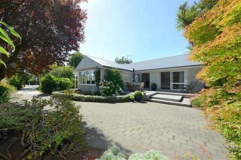 Photo of property in 497 Avonhead Road, Avonhead, Christchurch, 8042