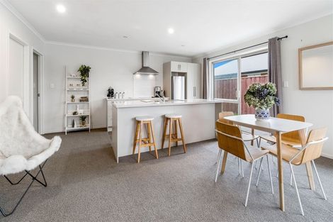 Photo of property in 36 Shillingford Boulevard, Rolleston, 7615