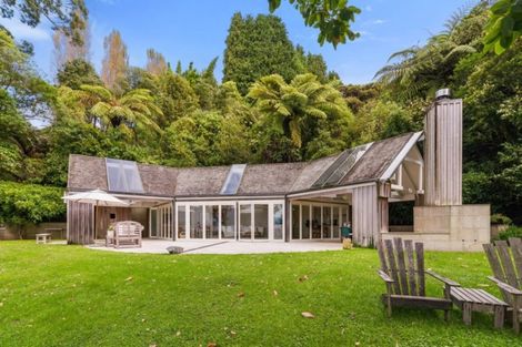 Photo of property in 16 Te Toroa Drive, Lake Tarawera, Rotorua, 3076