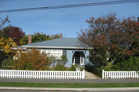 Photo of property in 6 Otara Street, Ilam, Christchurch, 8053