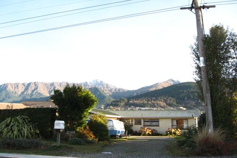 Photo of property in 445 Peninsula Road, Kelvin Heights, Queenstown, 9300