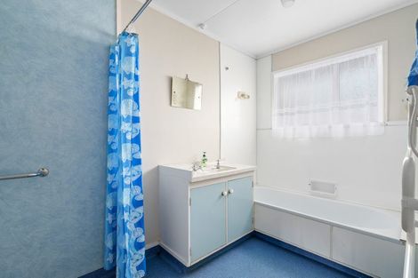 Photo of property in 50 Bowen Street, Cambridge, 3434