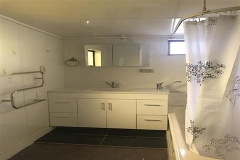 Photo of property in 72 Don Buck Road, Massey, Auckland, 0614