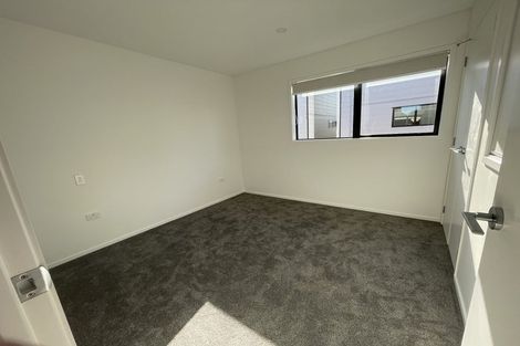 Photo of property in 8/19 Karamu Street, Te Atatu Peninsula, Auckland, 0610