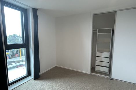 Photo of property in 105/6 Waikumete Road, Glen Eden, Auckland, 0602