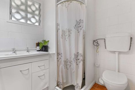 Photo of property in 10/32 Blockhouse Bay Road, Avondale, Auckland, 1026