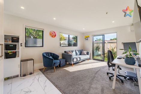 Photo of property in 8/97 Whites Line East, Waiwhetu, Lower Hutt, 5010