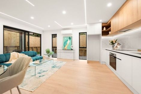 Photo of property in 1/69 Andrew Road, Howick, Auckland, 2010