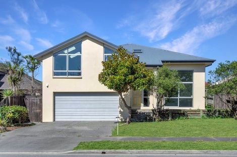 Photo of property in 14 Titirangi Crescent, Parklands, Christchurch, 8083