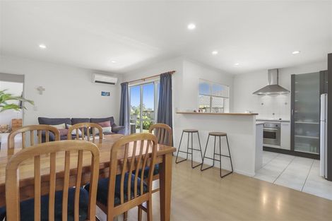 Photo of property in 7 Richfield Crescent, Westgate, Auckland, 0614