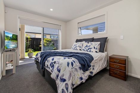 Photo of property in 5 Pimelea Street, Papamoa Beach, Papamoa, 3118