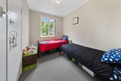 Photo of property in 11 Belgrave Place, Papakura, 2110