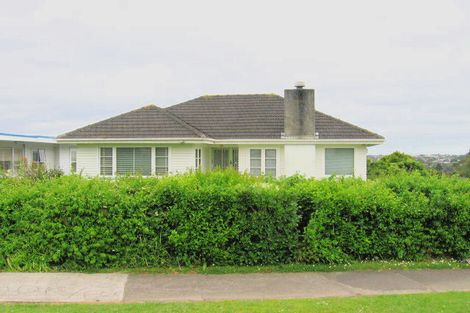 Photo of property in 1/6 Archibald Road, Kelston, Auckland, 0602