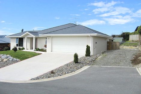 Photo of property in 18 Lionel Place, Mapua, 7005