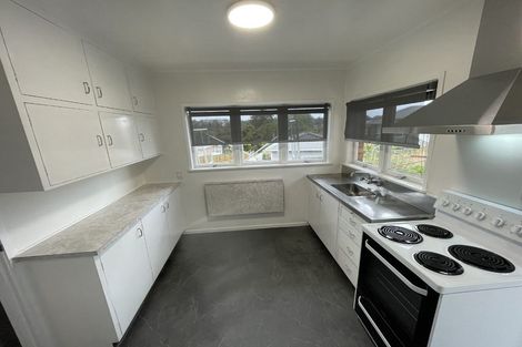 Photo of property in 2/39 Eban Avenue, Hillcrest, Auckland, 0627