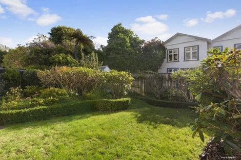 Photo of property in 32a Agra Crescent, Khandallah, Wellington, 6035