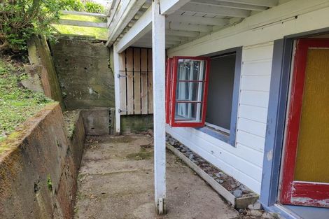 Photo of property in 3a Boyd Terrace, Newtown, Wellington, 6021