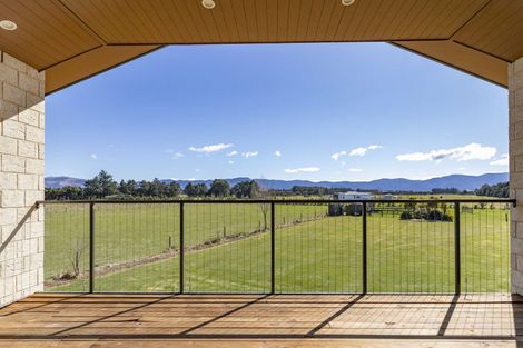 Photo of property in 120 Glews Road, Cust, Rangiora, 7471