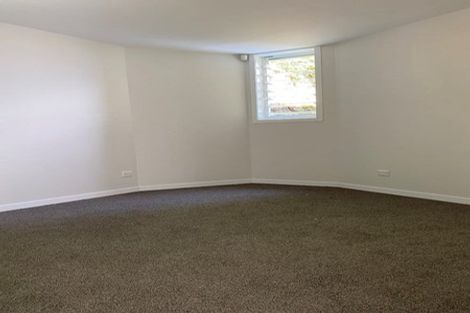 Photo of property in 120 Milton Road, Bluff Hill, Napier, 4110