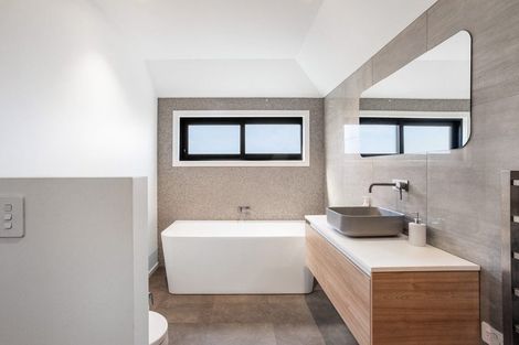 Photo of property in 10 Evesham Lane, Springlands, Blenheim, 7201